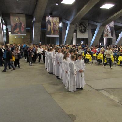 150 - Arrivée des 80 servants d'autel polonais