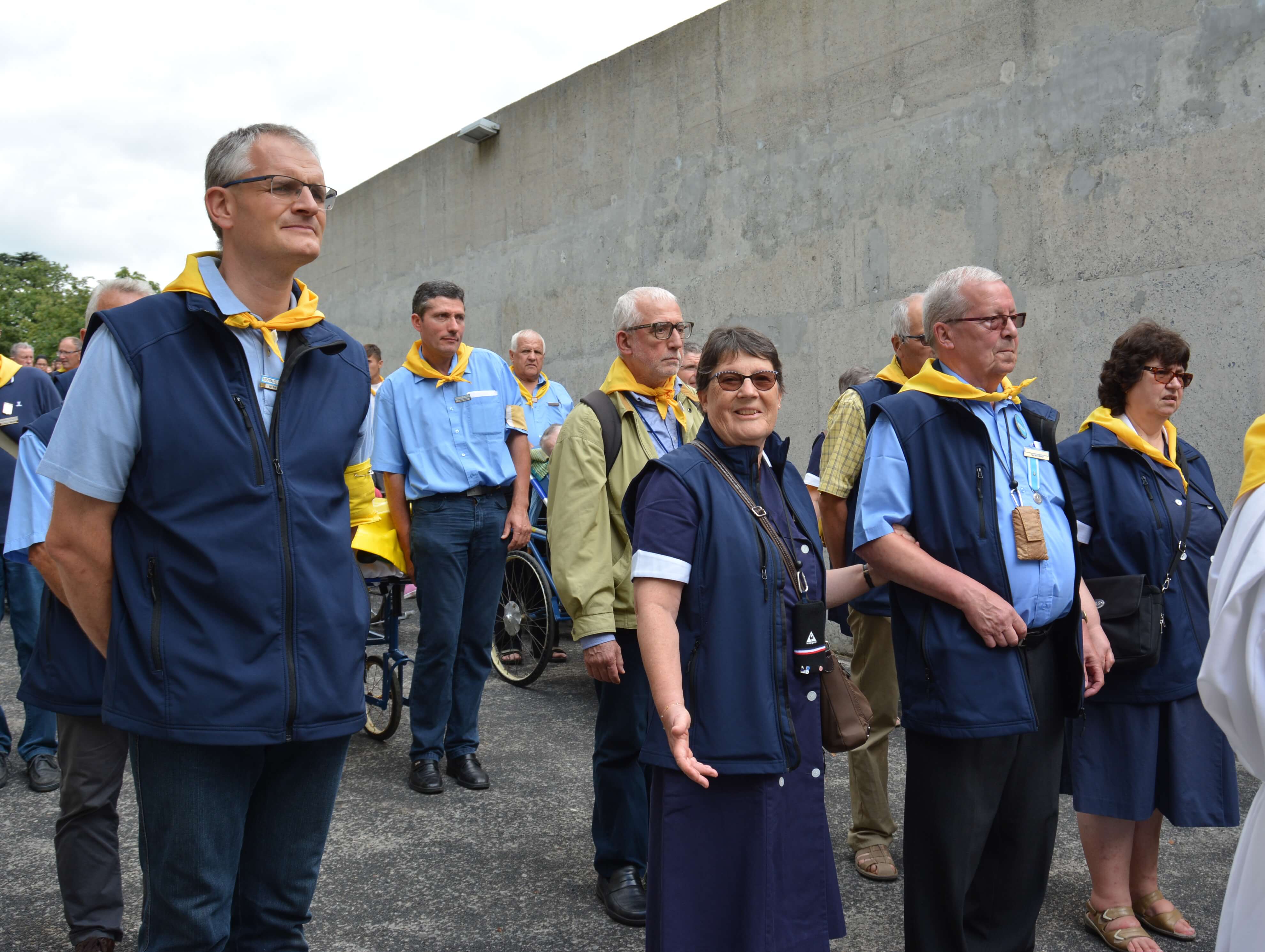 177.Arrivée à Pie X pour l'adoration