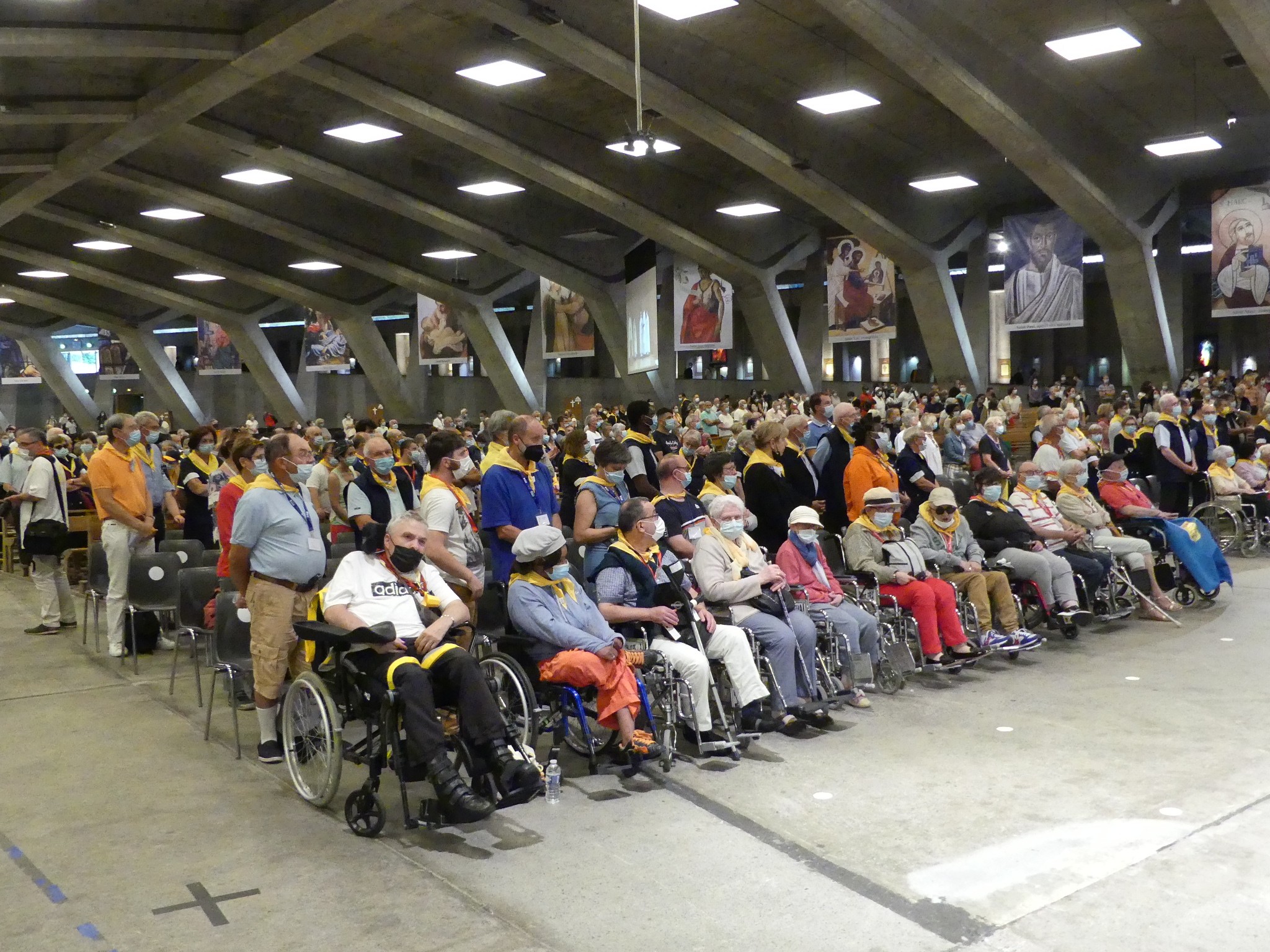 2021 08 09 adoration eucharistique