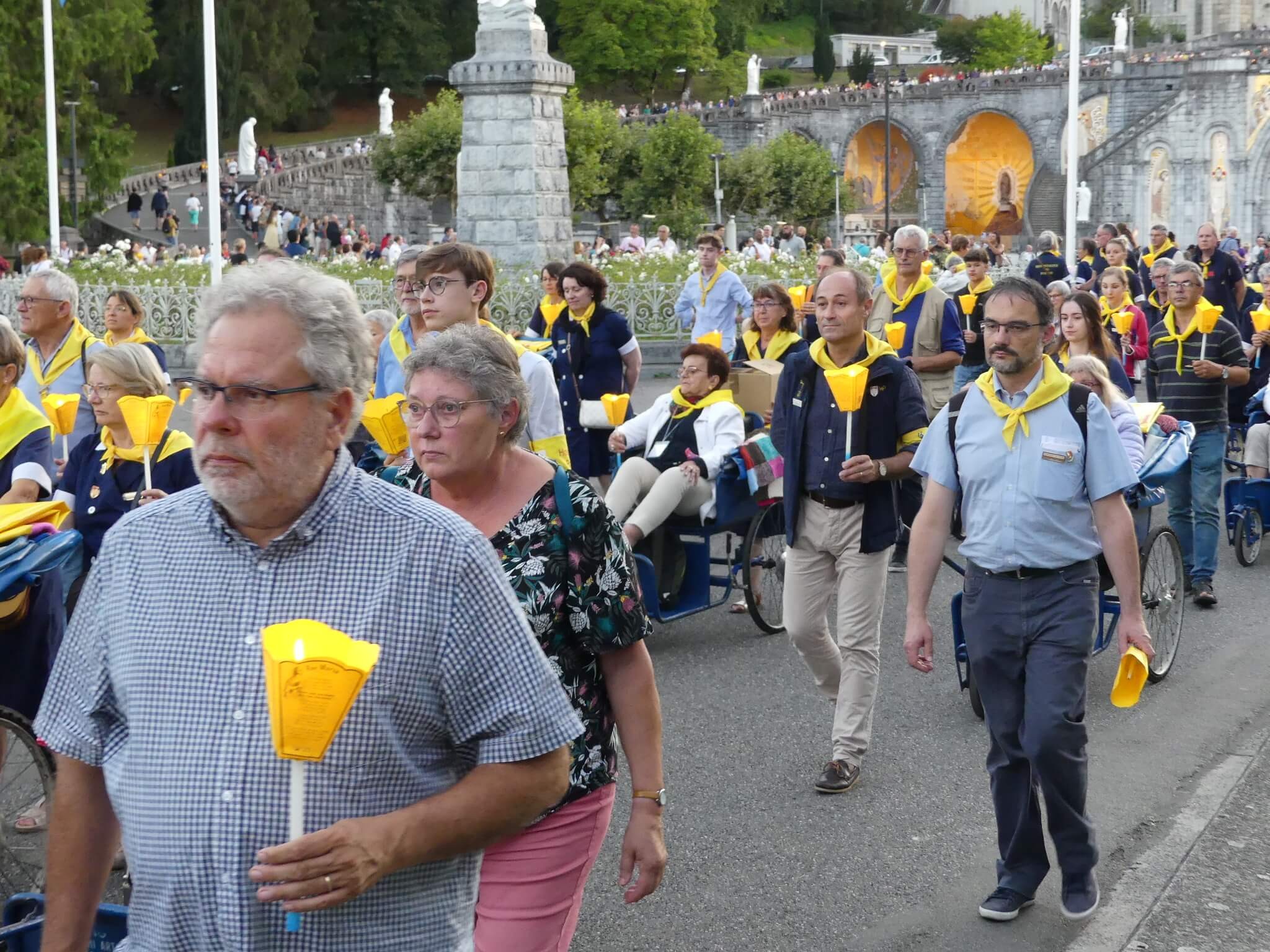 2023 08 08 procession mariale 23 