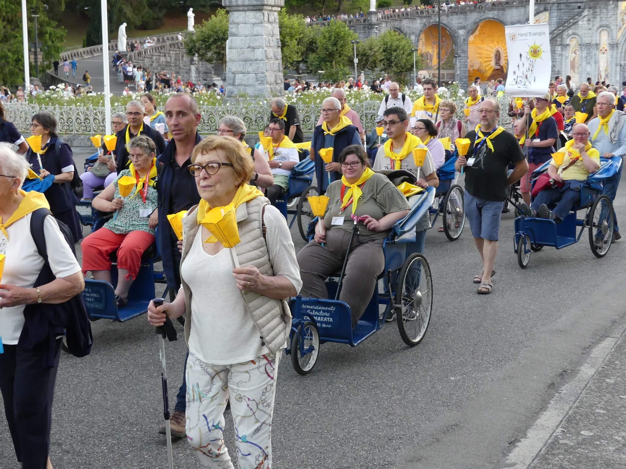 2023 08 08 procession mariale 28 