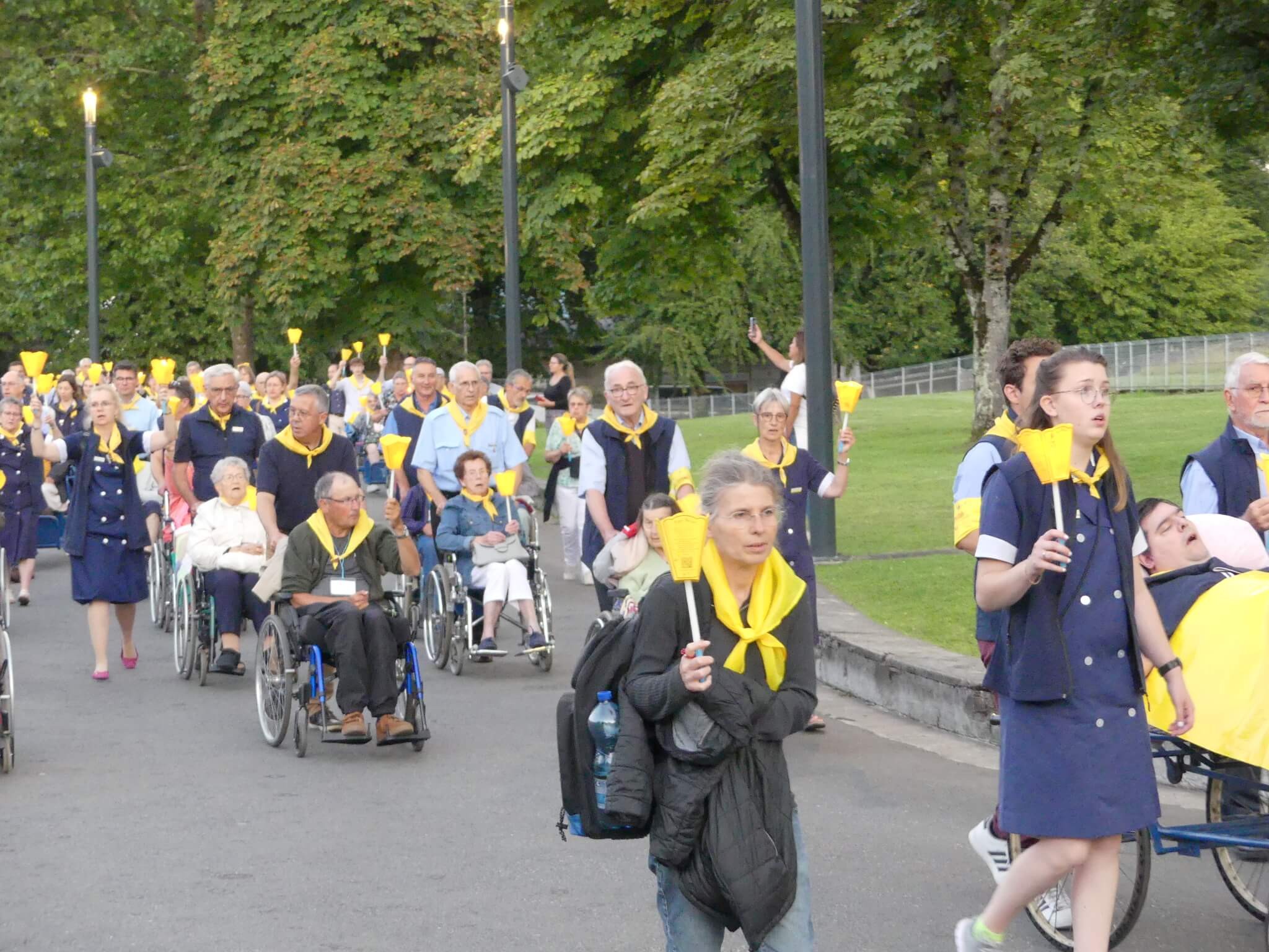 2023 08 08 procession mariale 48 