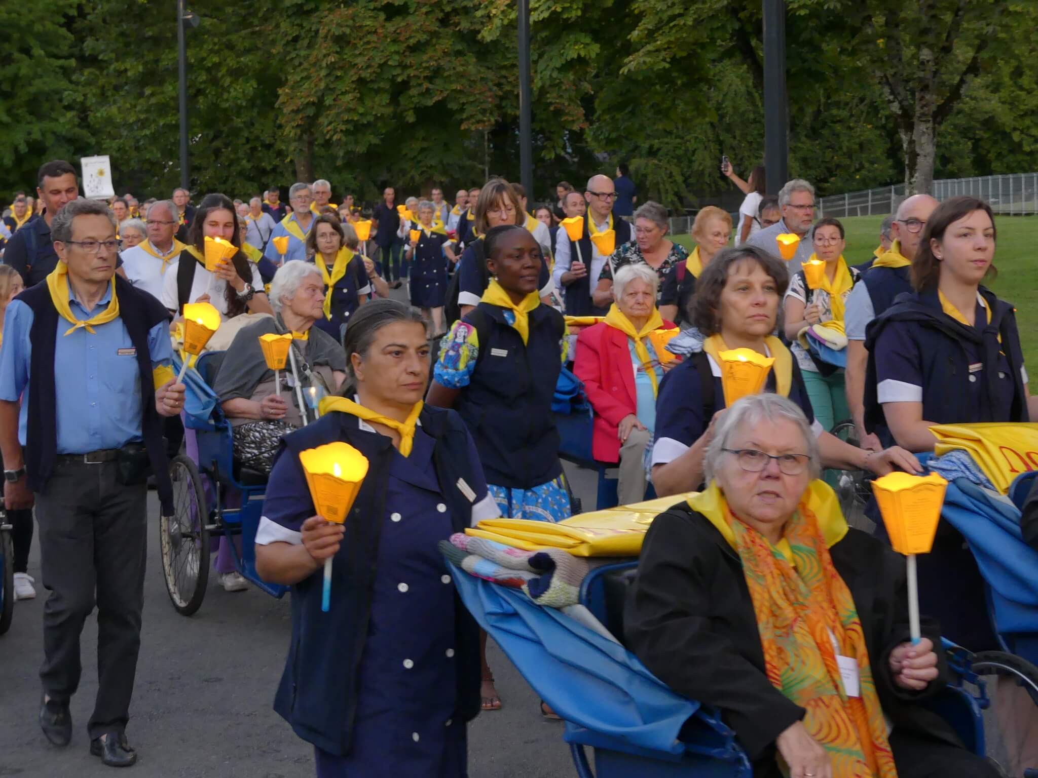 2023 08 08 procession mariale 55 