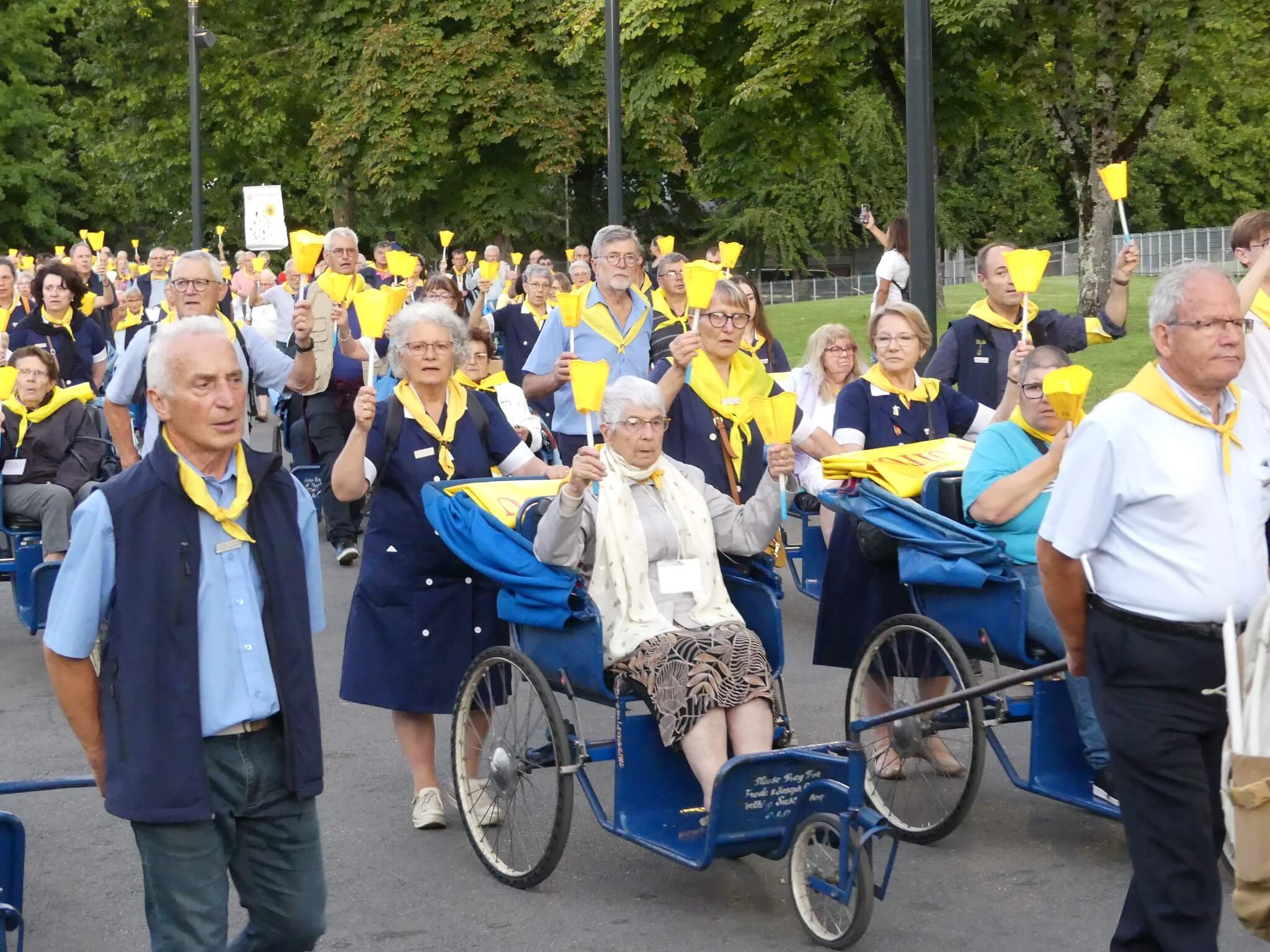 2023 08 08 procession mariale 58 