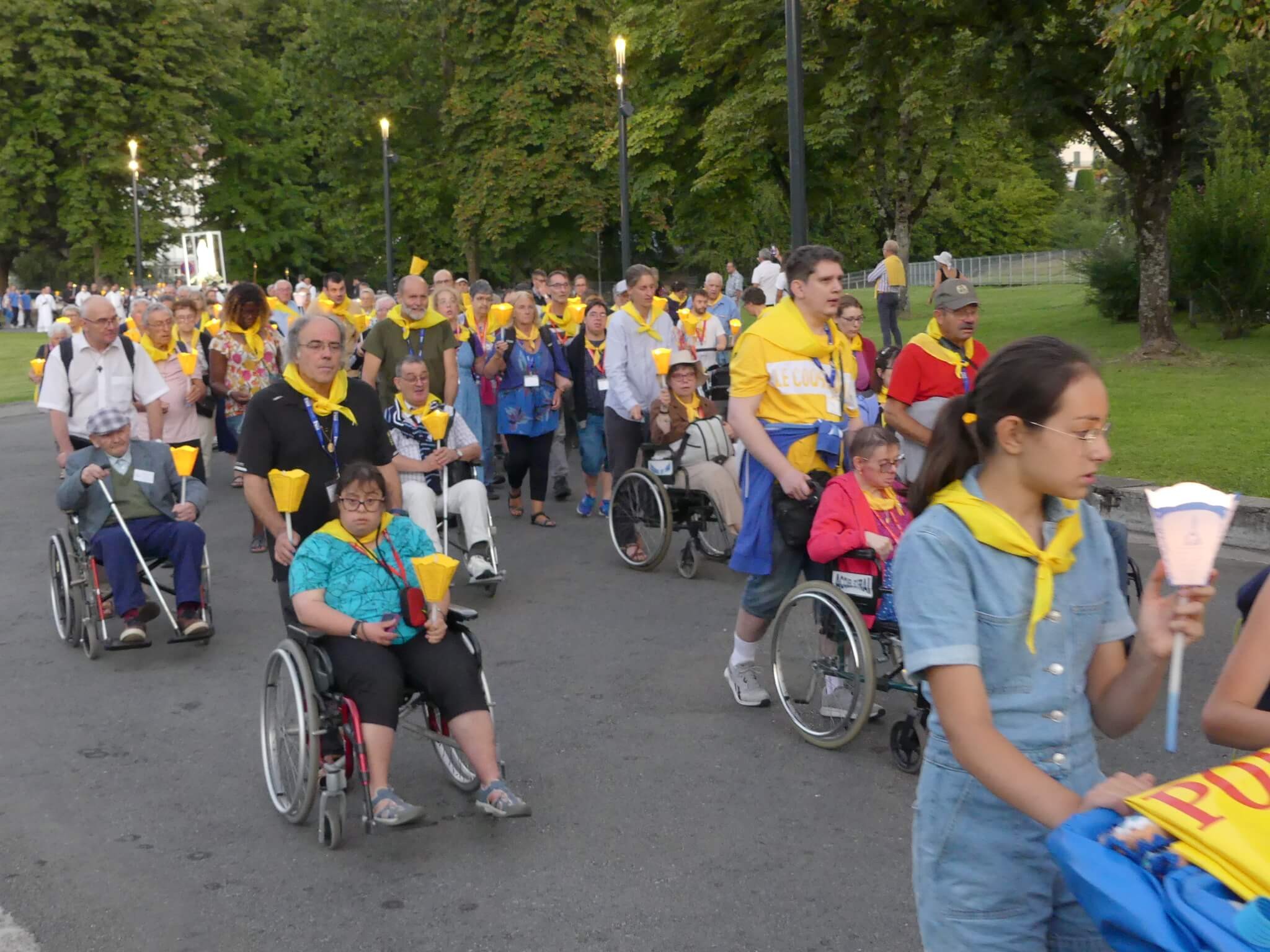 2023 08 08 procession mariale 70 