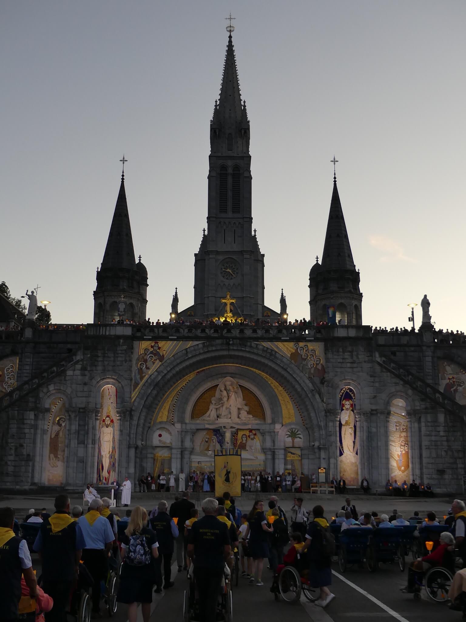 2023 08 08 procession mariale 82 