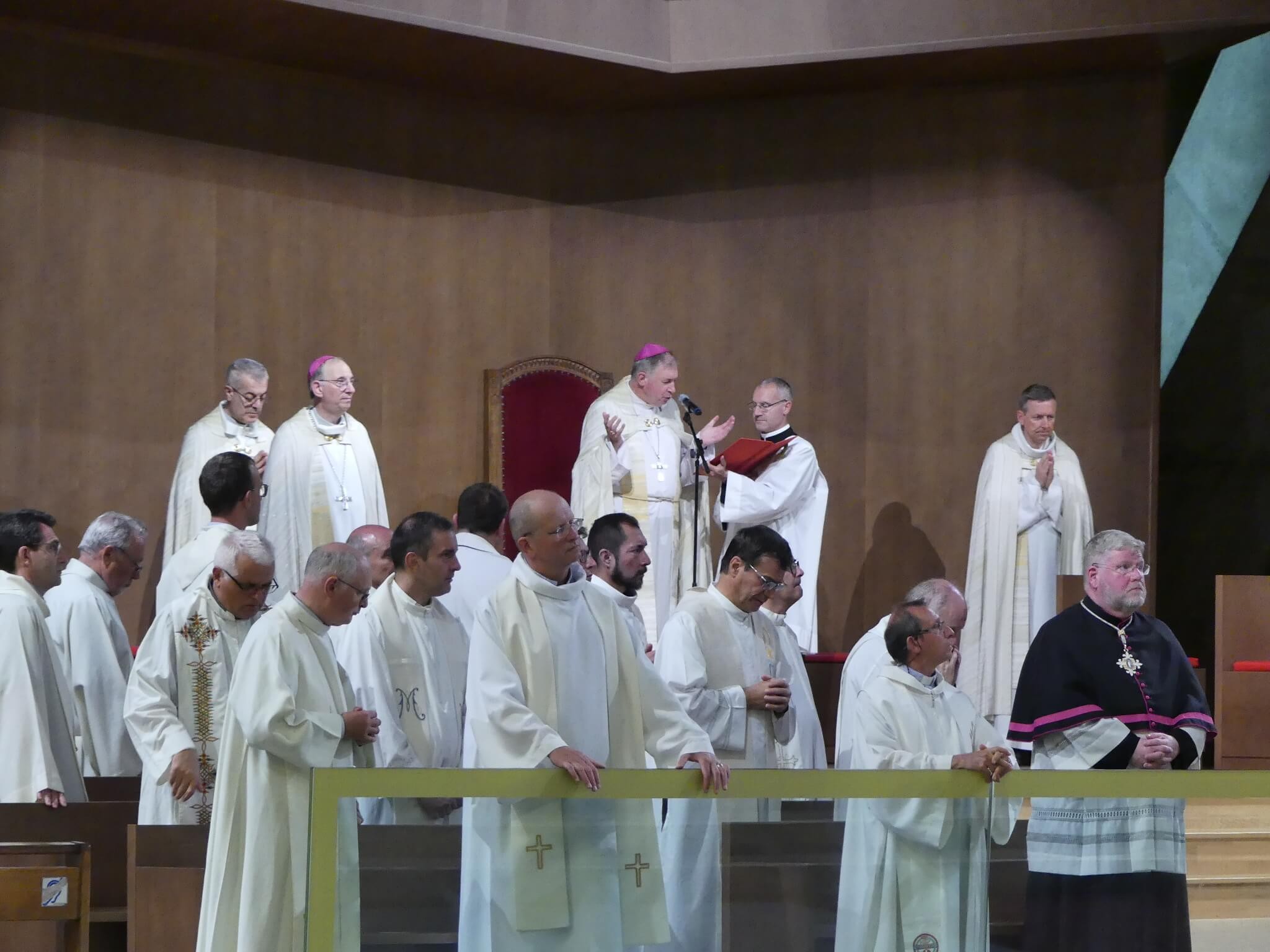 2023 08 09 adoration eucharistique 32 