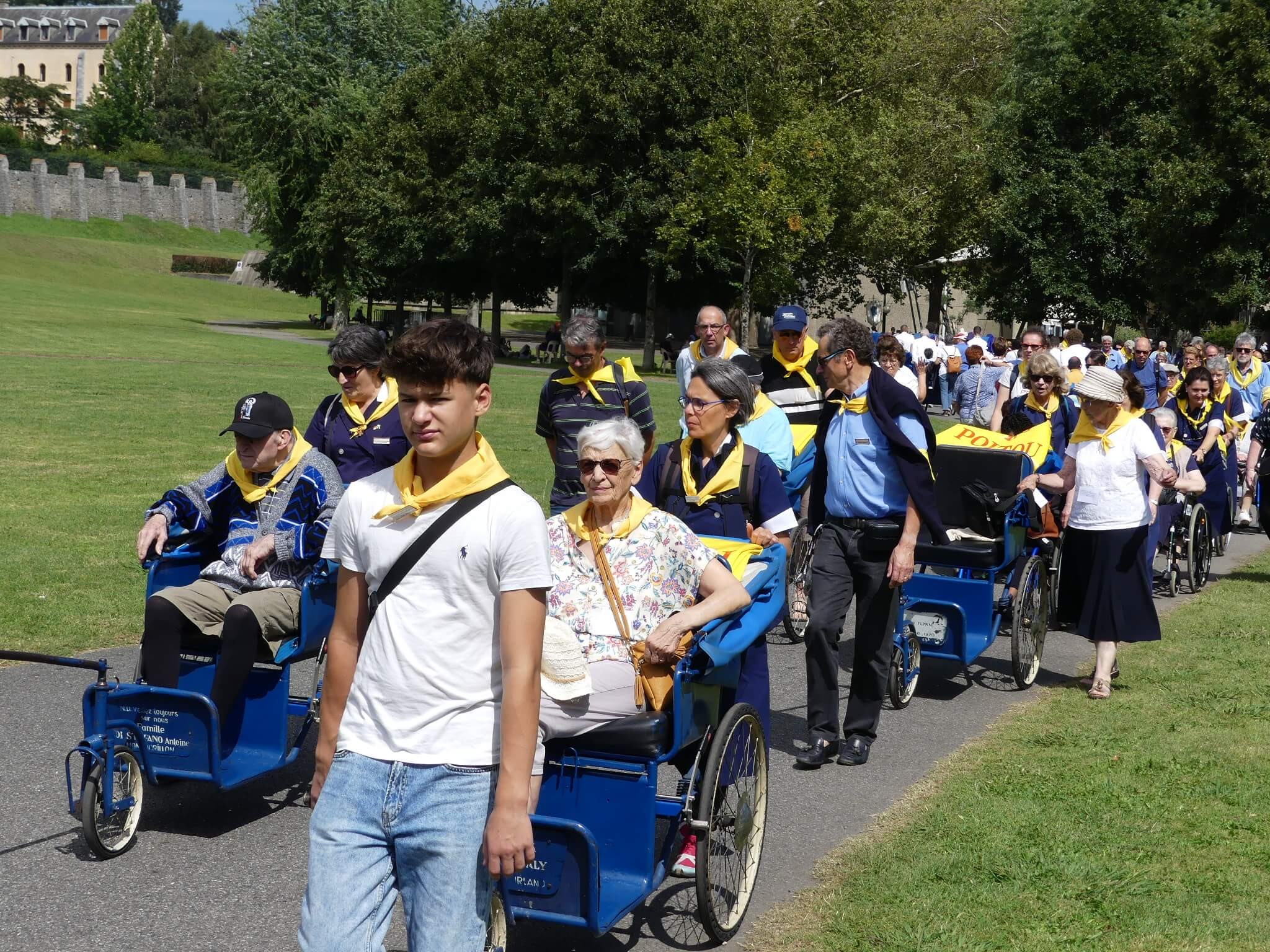 2023 08 10 offrande cierge du poitou 8 