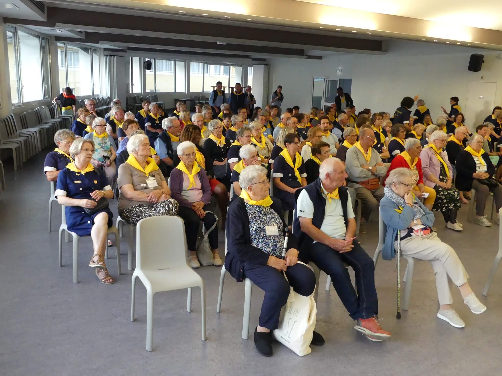 Veillee autour de la lumiere 4 